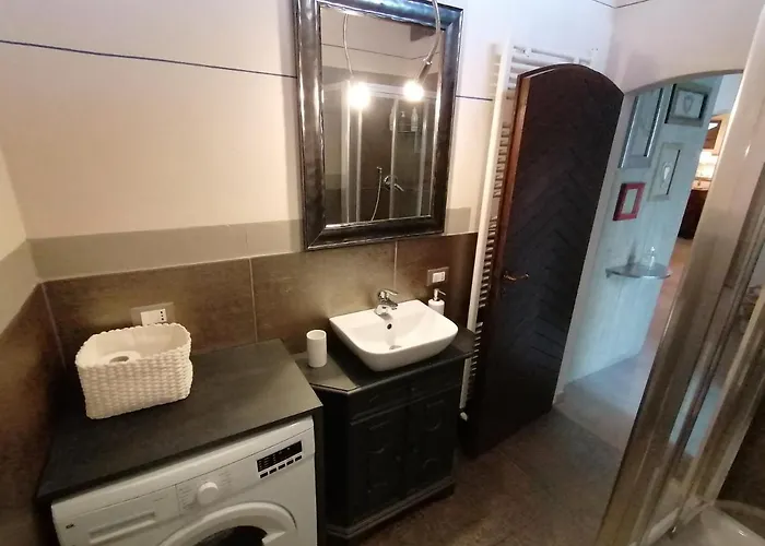 アパート Romantica Mansarda フェラーラ