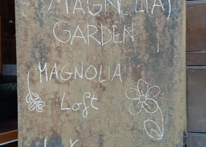 Romantica Mansarda アパート *